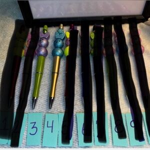 HANDMADE BUNNY FASHION PEN